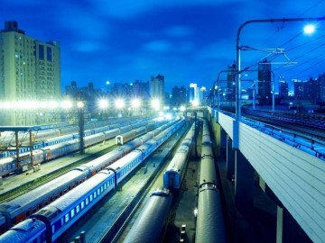 Could night trains replace medium-haul flights? The renaissance of railway transport